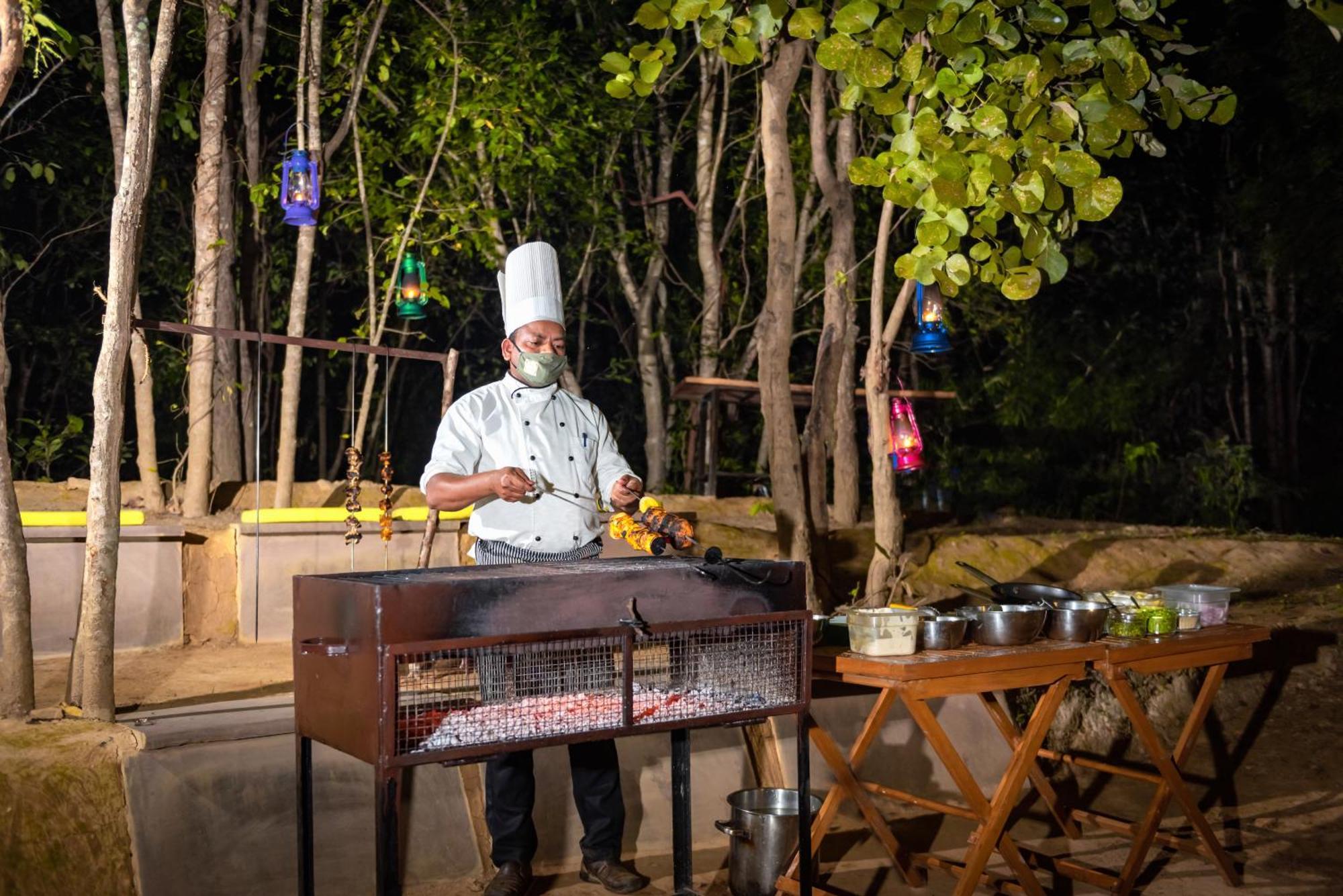 Tadoba Jungle Camp Hotel Mohurli Ngoại thất bức ảnh